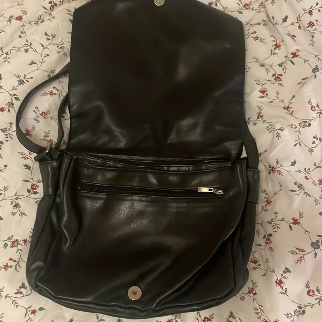 Svart handväska - 90