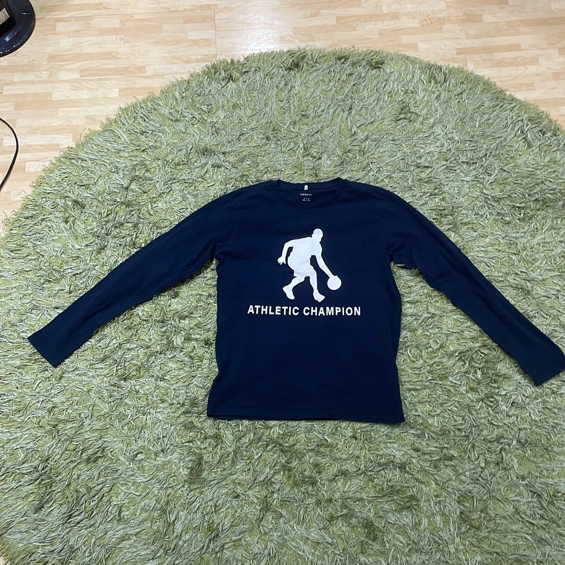 Mörkblå långärmad tröja från Name It