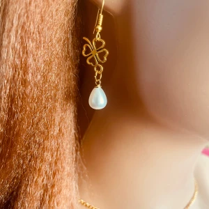 Made by prisförslag - 1 st örhänge - Made by prisförslag - 1 st örhänge