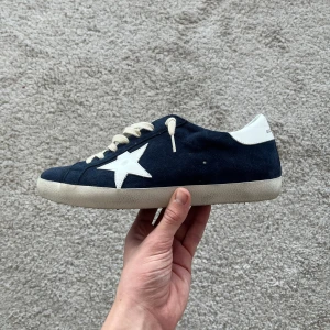 Golden Goose - Golden Goose, Storlek 43/44, princip helt nya. Använda en gång