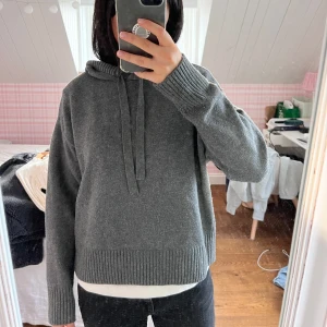 Stickad hoodie  - Stickad hoodie! 