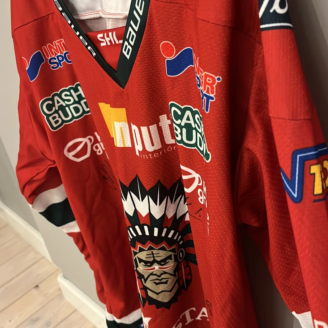 Röd hockeytröja från Bauer - 2