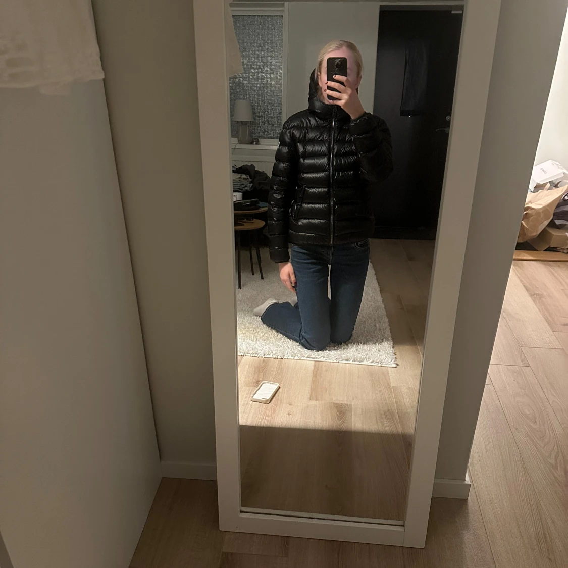 Glansig Svart pufferjacka från Colmar - 93