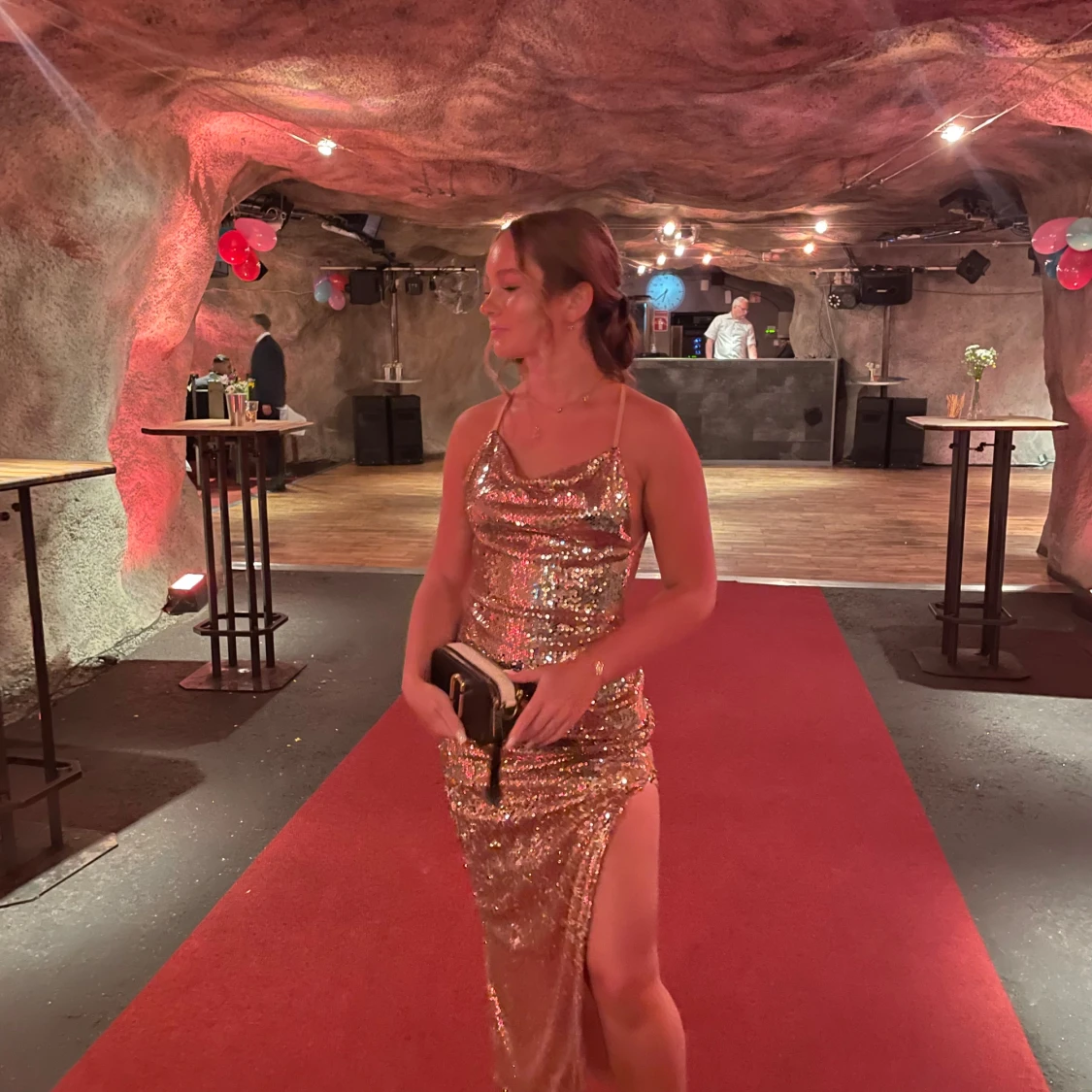 Balklänning glittrig