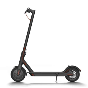 Elsparkcykel Xiaomi Mi  - Säljer en Elsparkcykel m365 Xiaomi. Funkar utmärkt och går som snabbast 33km/h. Har en räckvidd på ca 30km. Punkteringsfria däck och stark belysning framtill. Det enda som behöver bytas om man nu vill är baklampan, kostar typ 80-100kr på nätet. Finns i Stockholm!
