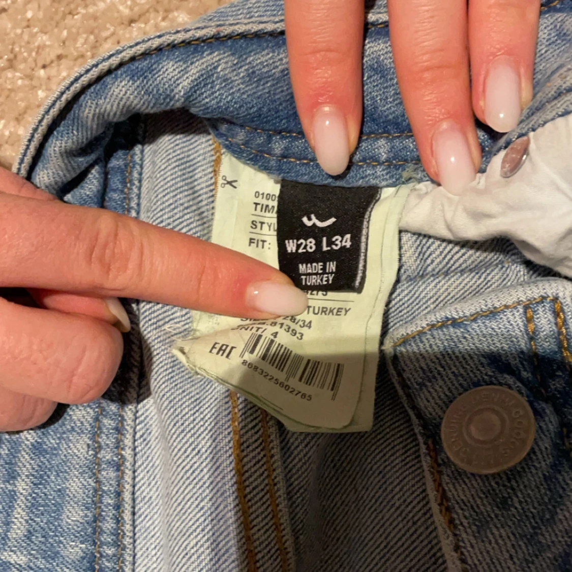 Ljusblå jeansbyxor - 4