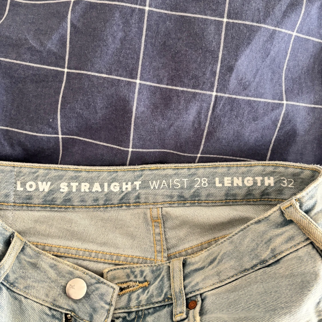 Ljusblå jeans med låg midja - 2