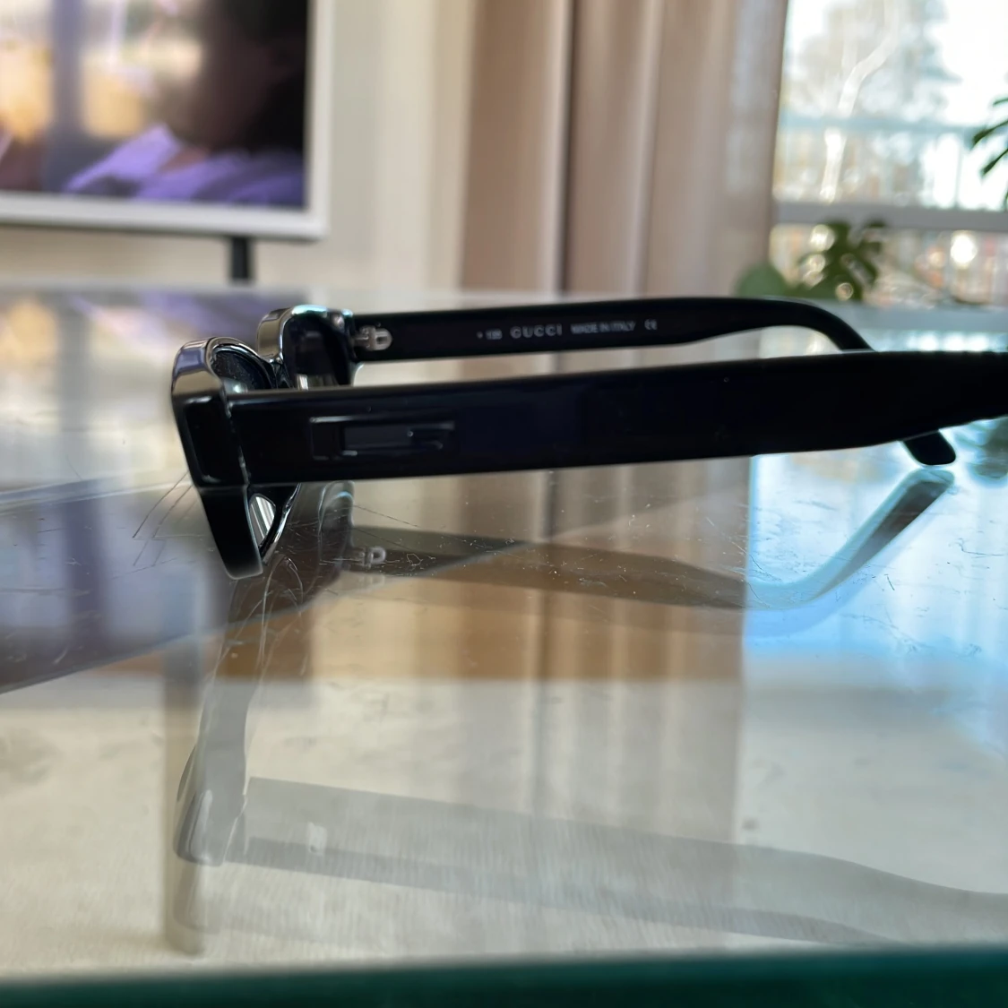 Svarta solglasögon från Gucci - 1