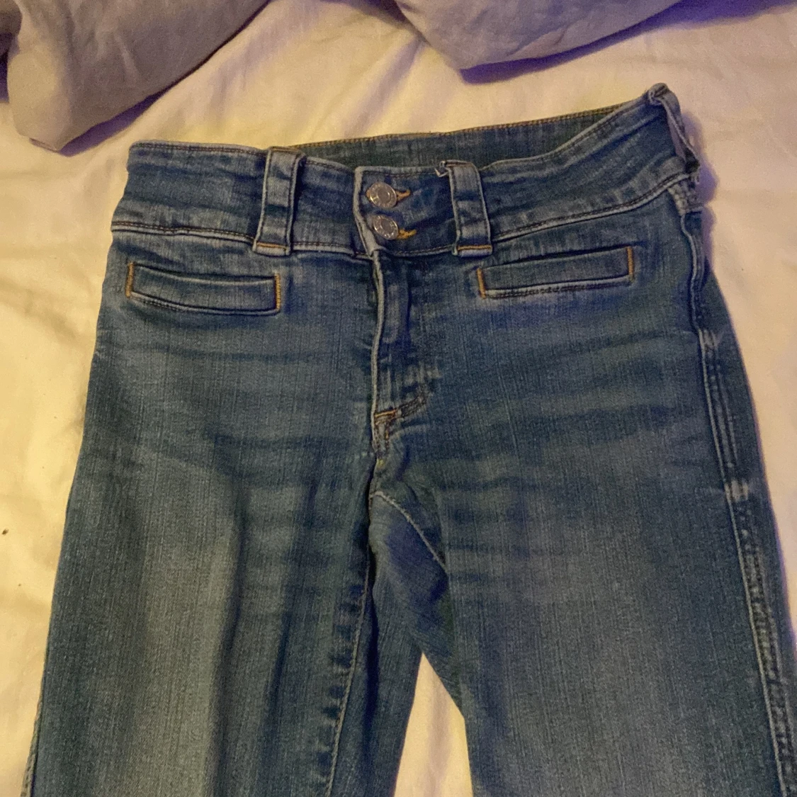 Blå bootcut jeans - 1