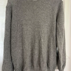Oscar Jacobsson stickad tröja - Stackas tröja, size m, nyskick varsamt använd