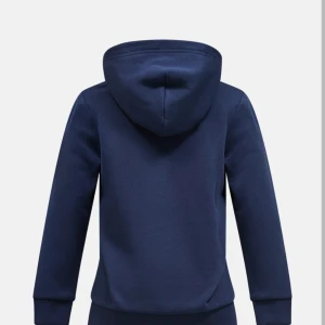 Peak performance - Storlej 170, buda på bara. Egna bilder kan fås i chatten!