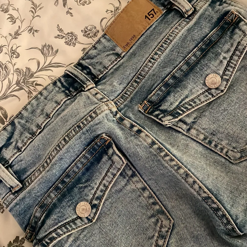 straight blå jeans från lager 157 i storlek xxs short, bra skick. Jeans & Byxor.