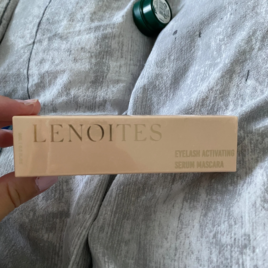 Lenoites mascara. 