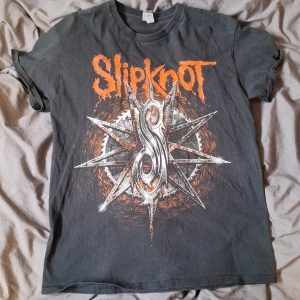 Slipknot t-shirt - Fick för 3 år sen och har inte använt på nästan 2 år