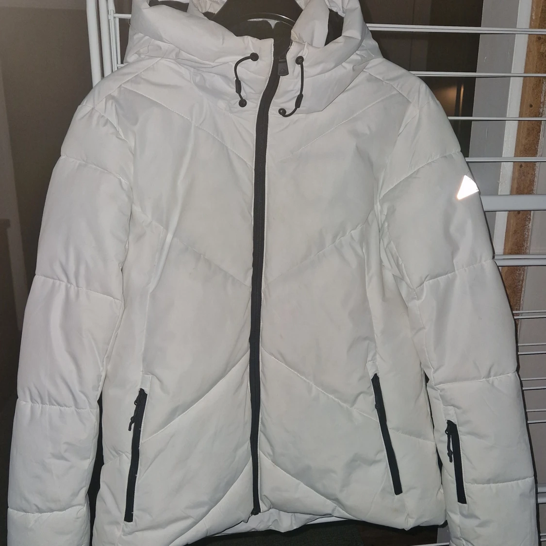 Vit dunjacka från McKinley