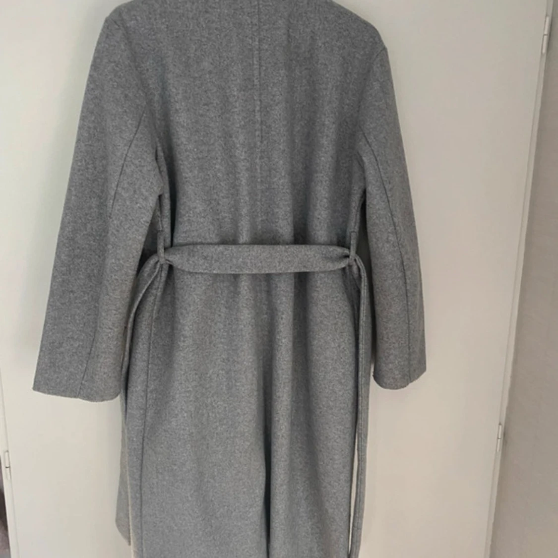 Grå kappa  - 2
