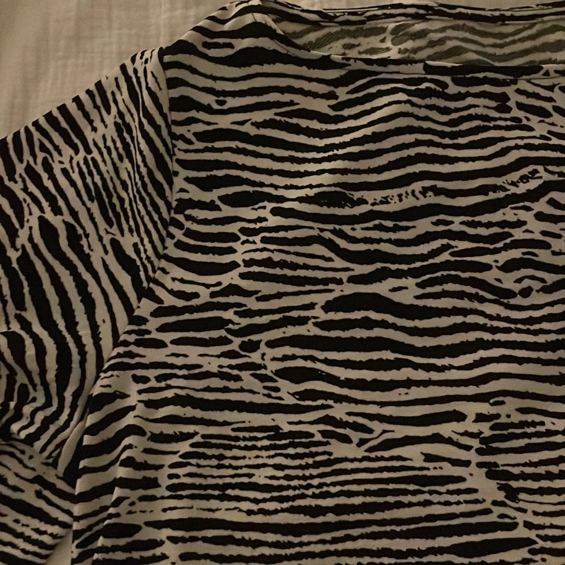 Zebramönstrad topp - 1