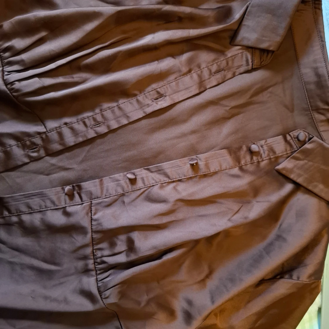 Brun kortärmad blus - 3