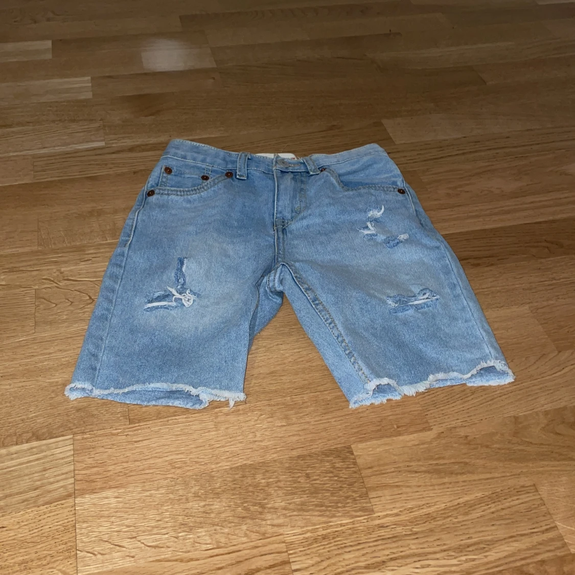 Blå jeansshorts från Levi's