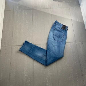 Replay Anbass Jeans  - Säljer nu dessa replay Anbass jeans, skriv för fler bilder/frågor🙌🏼