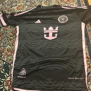 Fotboll tröja - Fotboll tröja 