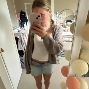 Kofta💕 - Säljer denna super fina kofta perfekt till hösten💕