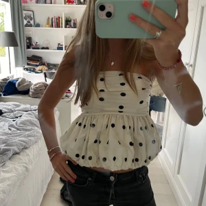 Söt festtopp - Säljer denna snygga festtopp ❤️❤️