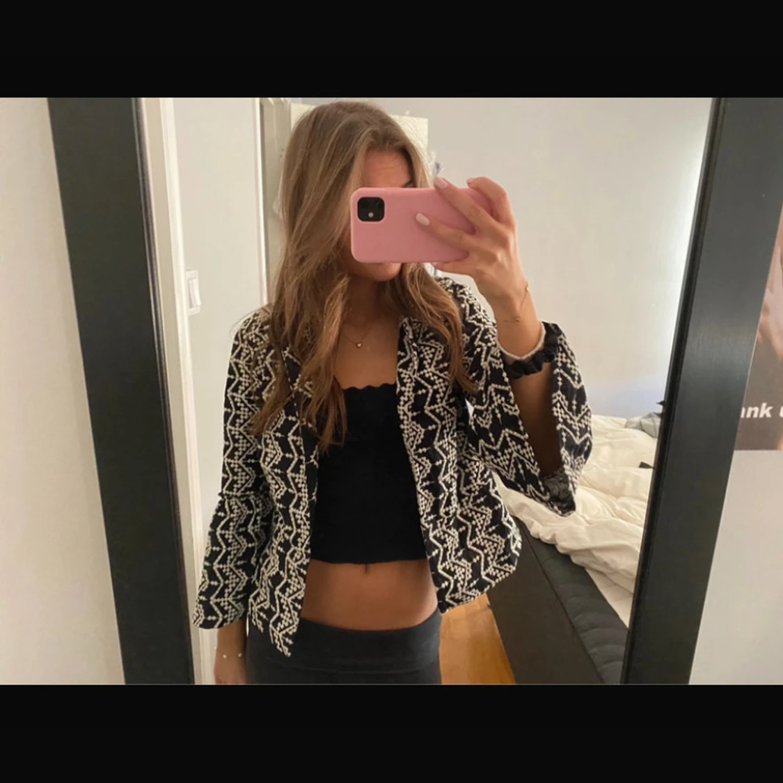 Svartvit mönstrad kavaj från Zara