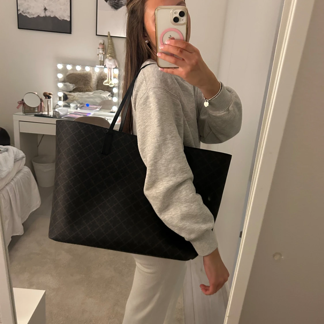 Svart shoppingväska från By Malene Birger - 90