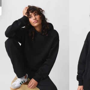 Svart hoodie - Använd fåtal gånger🥰