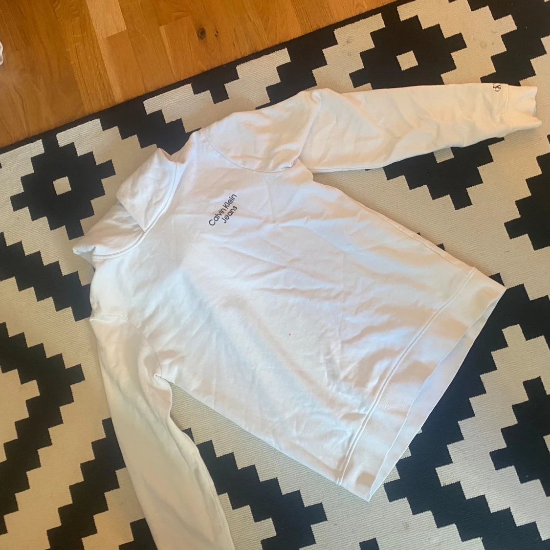 Vit hoodie från Calvin Klein Jeans - 1