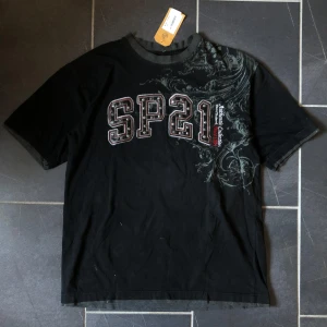 Rare Southpole SP21, intressekoll - size L, 74x57 jätte fett kom med bud