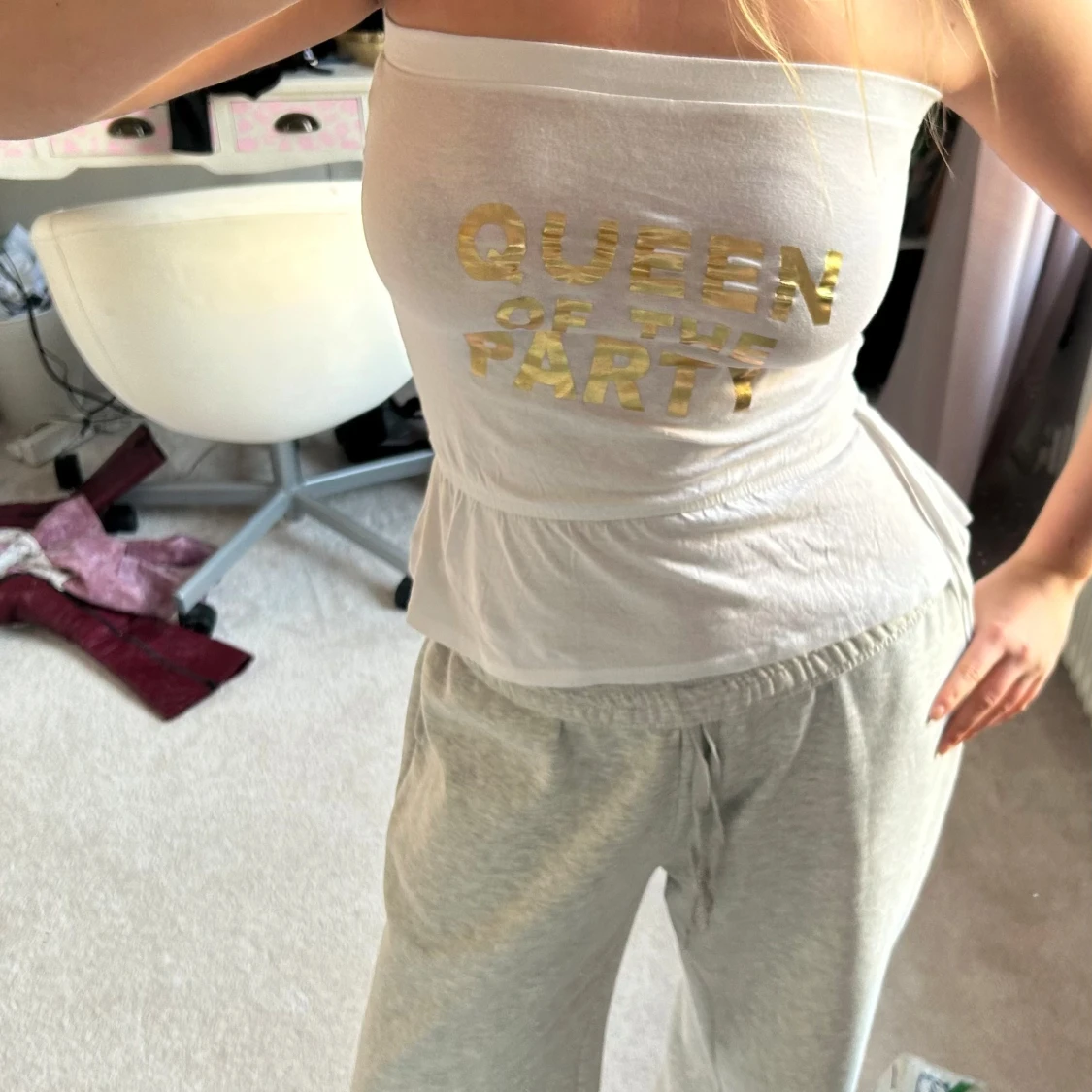 Tubtopp med snörning och guldig text - 91