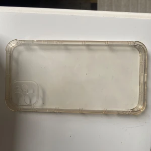 Mobilskal för iPhone 11 - iPhone 11 mobilskal genomskinlig 