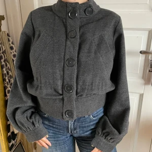 Höst jacka vintage - Jättefin vintage höst jacka Ser ut att vara omsydd