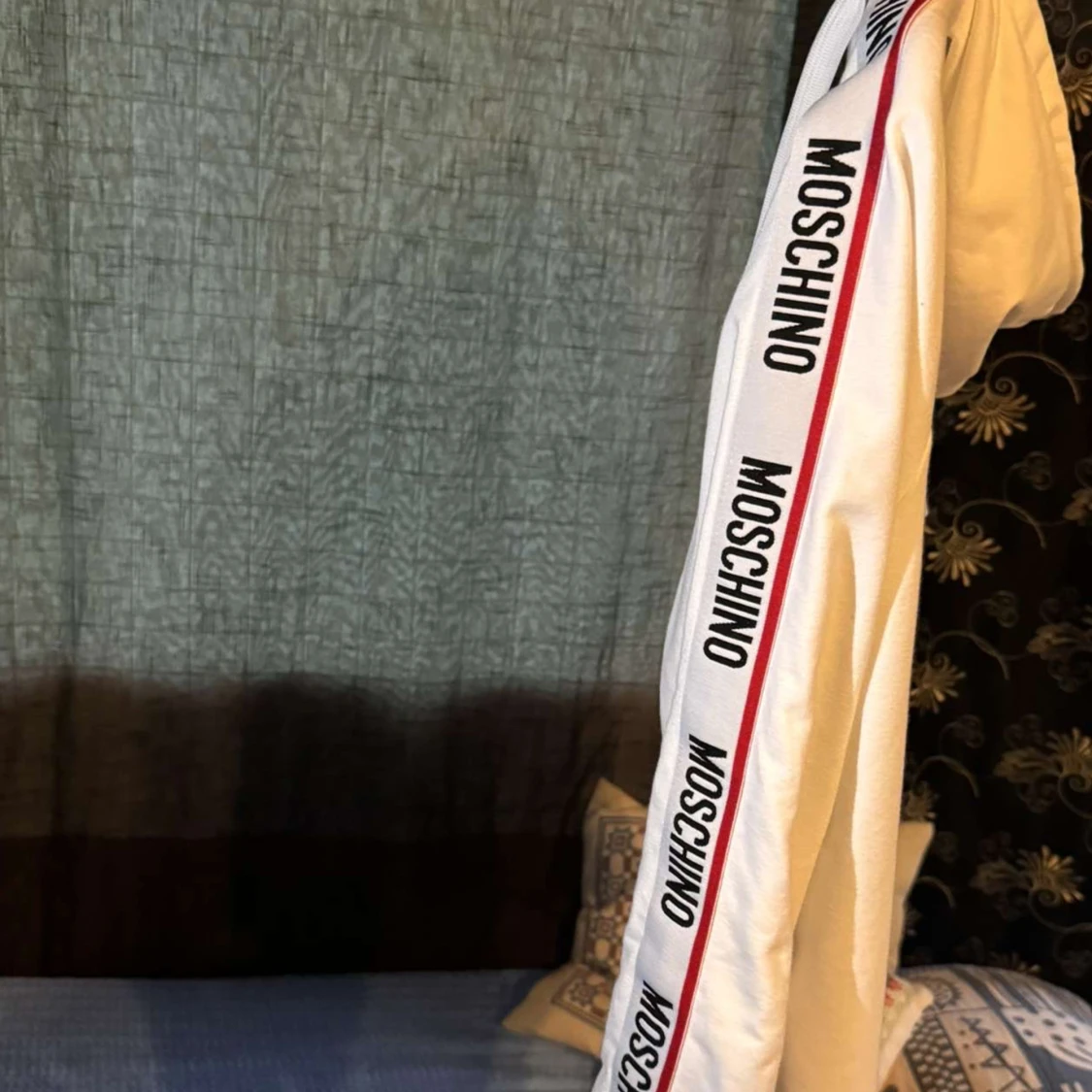 Moschino underwear vit hoodie