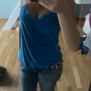 Blå linne - Jättefint blå linne, endast använts ett par gånger❤️