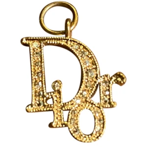 Dior halsband  - Tyvärr har stenar lossnat men går att sätta dit nya så klart.  Guld planterad, äkthetsbevis finns.  kvitto från auktionen finns också .  