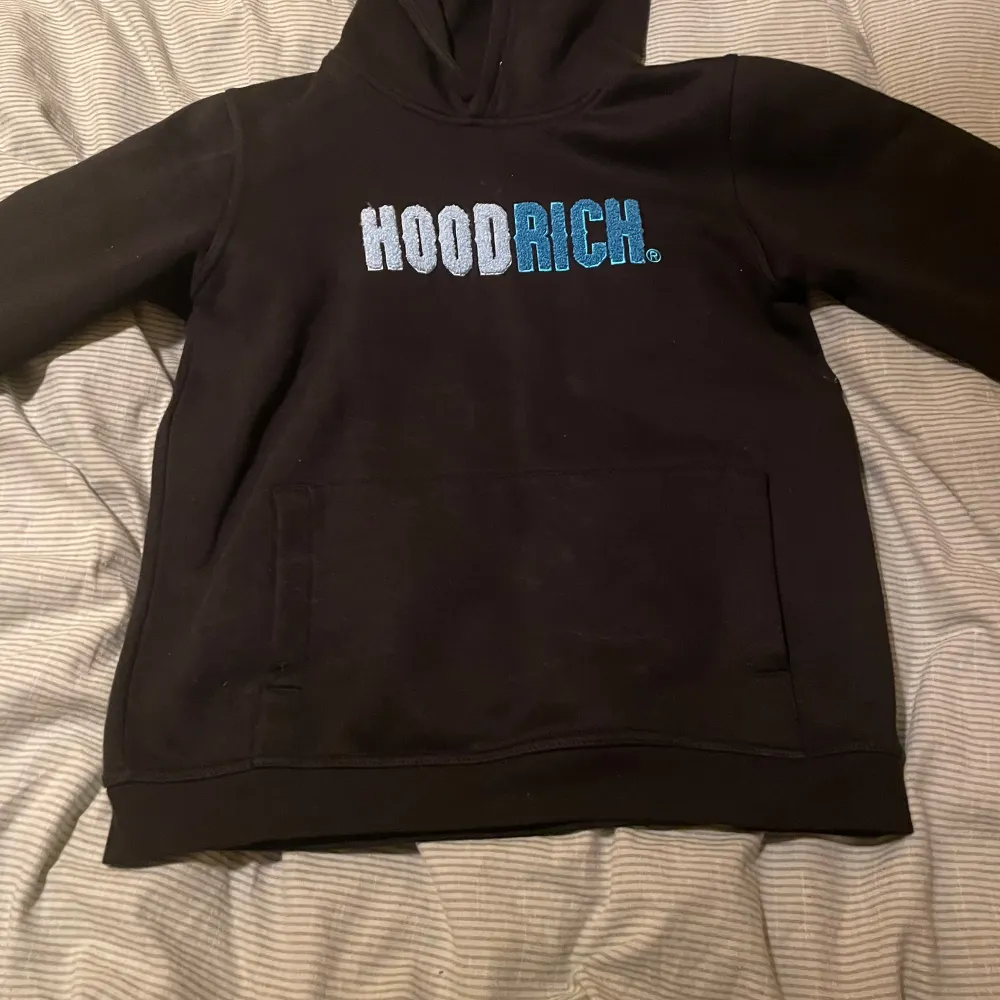 Hoodrich hoodie . Hoodies.