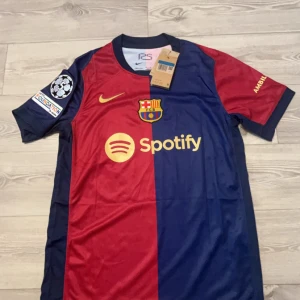 Lamine yamal  - Lamine yamal oanvänd storlek M Champions league 24/25