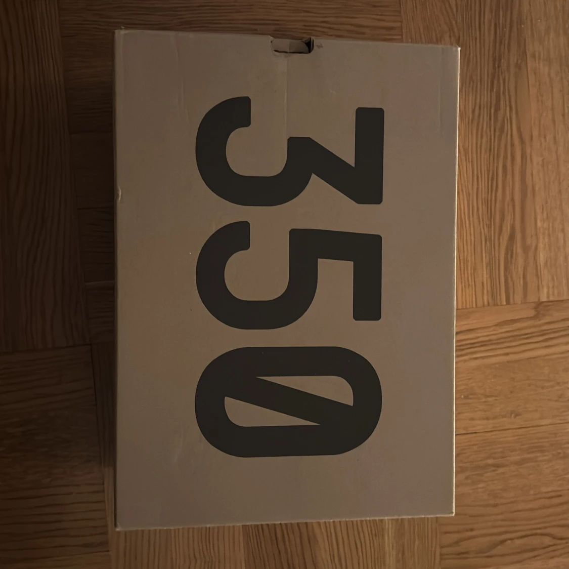 Yeezy boost 350 v2 bred - 90