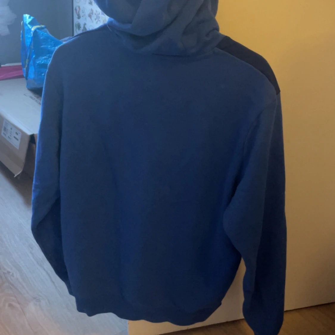 Blå hoodie från Nike - 90