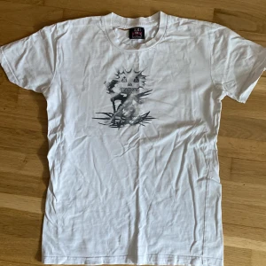 Drain Gang upper realm T shirt - Sällsynt upper realm tour merch köpt från deras show i Berlin 2021