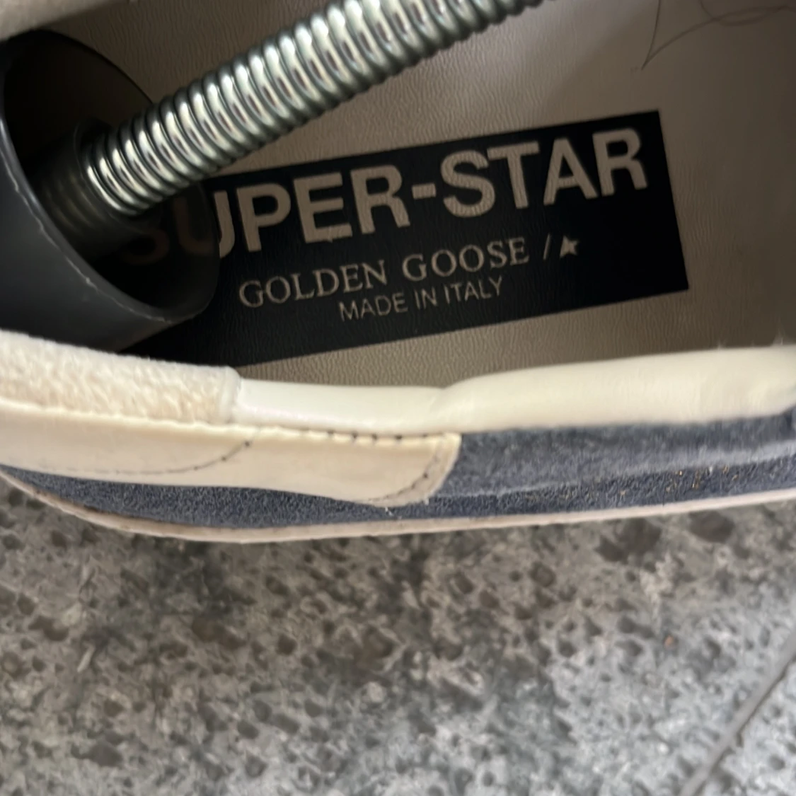 Golden goose - 92