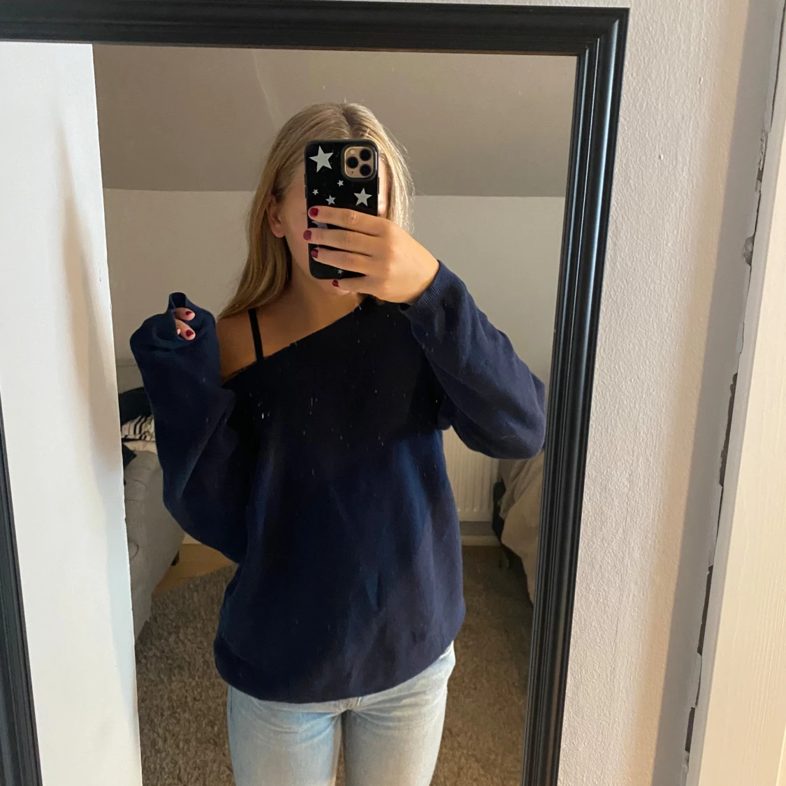 Marinblå tröja  - 93