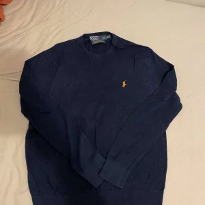 Ralph lauren kashmir kofta - Nyskick, säljer pågrund av att den är för liten för mig