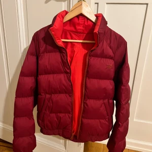 Levis vinterjacka - Fin vinterjacka i strl S Vändbar