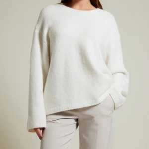 Stickad tröja - Stickad tröja från bikbok. Storlek xs men sitter som en s. Säljer för 270+frakt