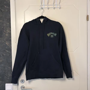 Hoodie  - hoodie 