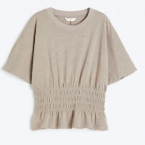 Topp - Bra skick💞